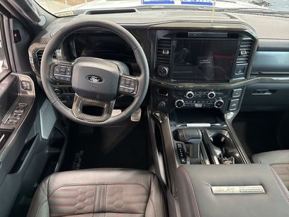 New 2025 Ford F150 Lariat w/ Equipment Group 502A High