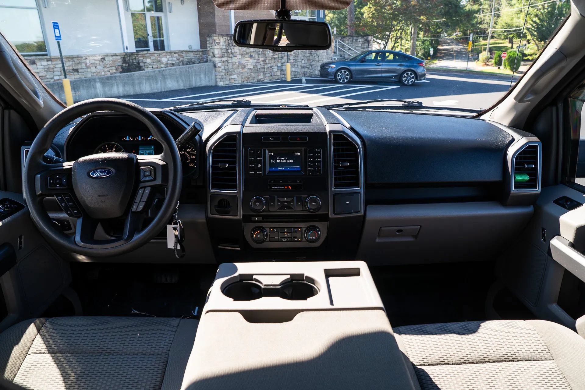 Used 2017 Ford F150 XLT RWD image 28