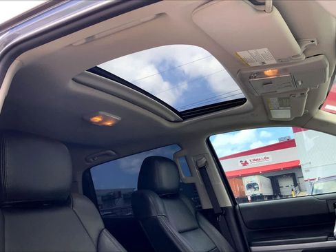 Used 2019 Toyota Tundra SR5 AWD/4WD image 31