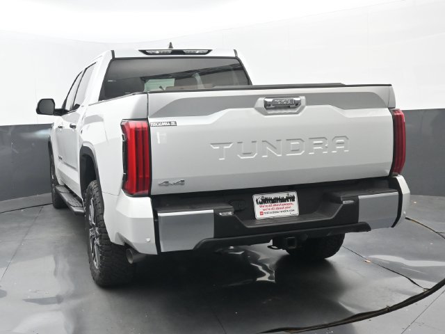 Used 2025 Toyota Tundra Limited AWD/4WD image 18