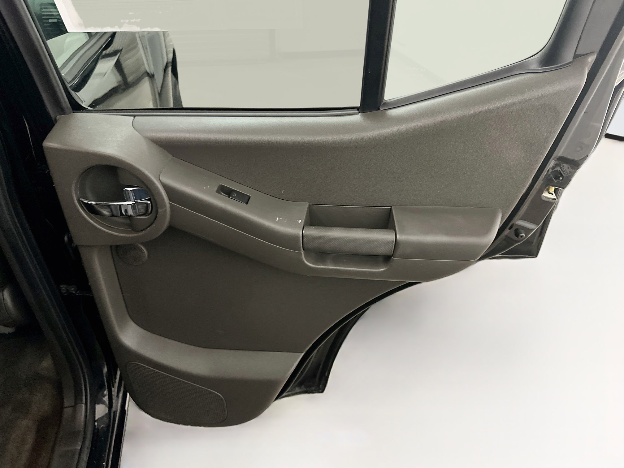 Used 2014 Nissan Xterra PRO-4X w/ Pro-4x Leather Package AWD/4WD image 29