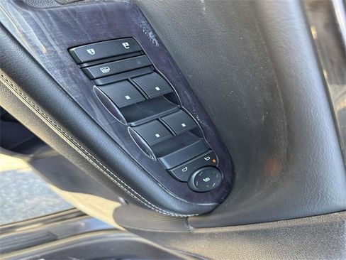 Used 2016 Buick Enclave Leather image 10