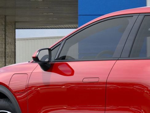 New 2026 Chevrolet Equinox EV LT image 12