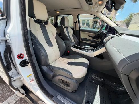 Used 2012 Land Rover Range Rover Evoque Dynamic AWD/4WD image 16