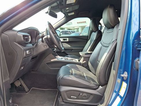 Used 2020 Ford Explorer ST w/ ST Street Pack AWD/4WD image 12