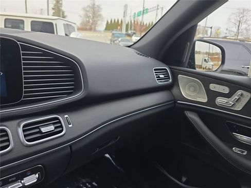 New 2026 Mercedes-Benz GLE 450 4MATIC image 26