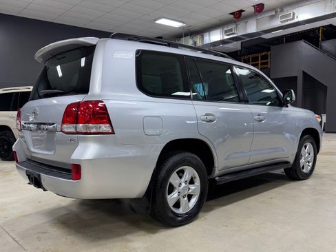 Used 2008 Toyota Land Cruiser image 13