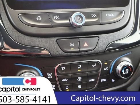 Used 2023 Chevrolet Equinox RS w/ RS Leather Package AWD/4WD image 24