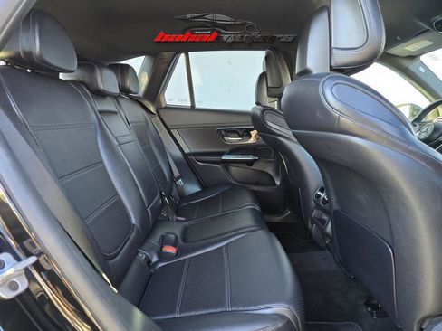 Used 2024 Mercedes-Benz GLC 300 image 12