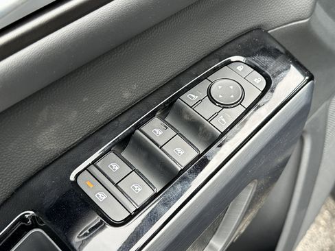 New 2026 Nissan Pathfinder SL image 28