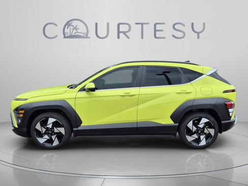 New 2026 Hyundai Kona Limited FWD image 2