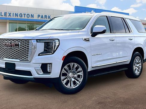Used 2024 GMC Yukon Denali image 12