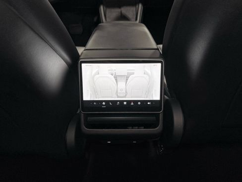 Used 2024 Tesla Model 3 Long Range AWD/4WD image 19