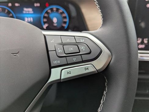 New 2026 Volkswagen Atlas SE image 14