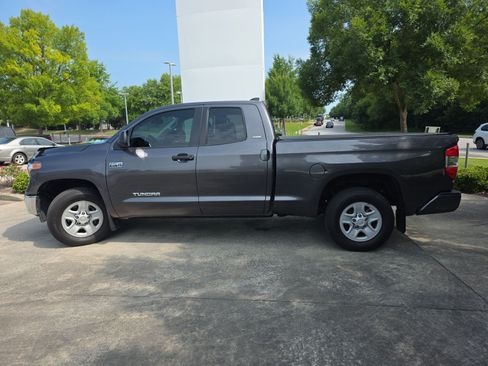 Used 2021 Toyota Tundra SR5 RWD image 9