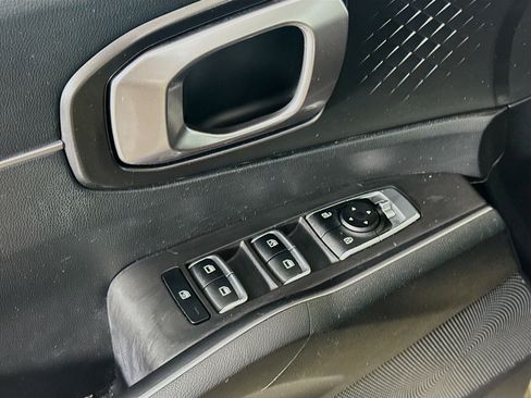 Used 2021 Kia Sorento LX image 23