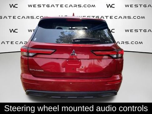 Used 2024 Mitsubishi Outlander ES AWD/4WD image 5