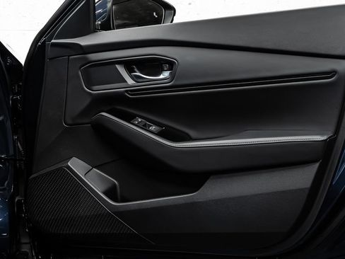 Used 2023 Honda Accord Touring image 18