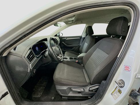 Used 2024 Volkswagen Jetta S image 13