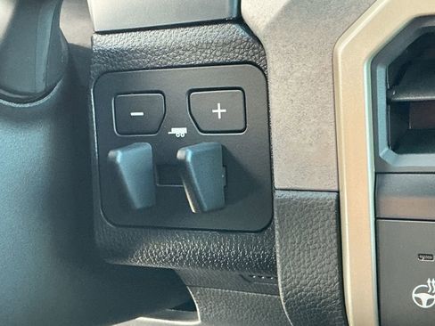 New 2025 Toyota Tacoma Trailhunter image 19