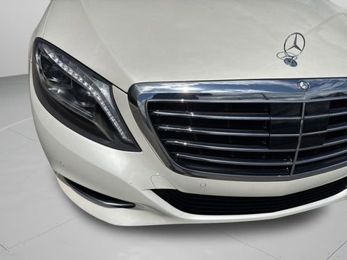 Used 2017 Mercedes-Benz S 550 Sedan image 42