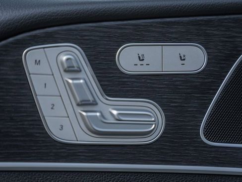 Certified 2025 Mercedes-Benz GLE 450e 4MATIC image 38