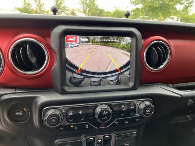 Used 2023 Jeep Wrangler Unlimited Rubicon w/ LED Lighting Group AWD/4WD image 24