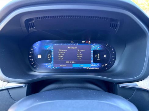 Used 2026 Volvo XC60 B5 Plus w/ Climate Package PRO AWD/4WD image 23