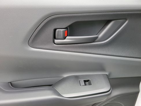 New 2026 Toyota Prius LE image 25