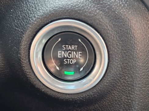 Used 2019 Chevrolet Silverado 1500 LT Trail Boss AWD/4WD image 27