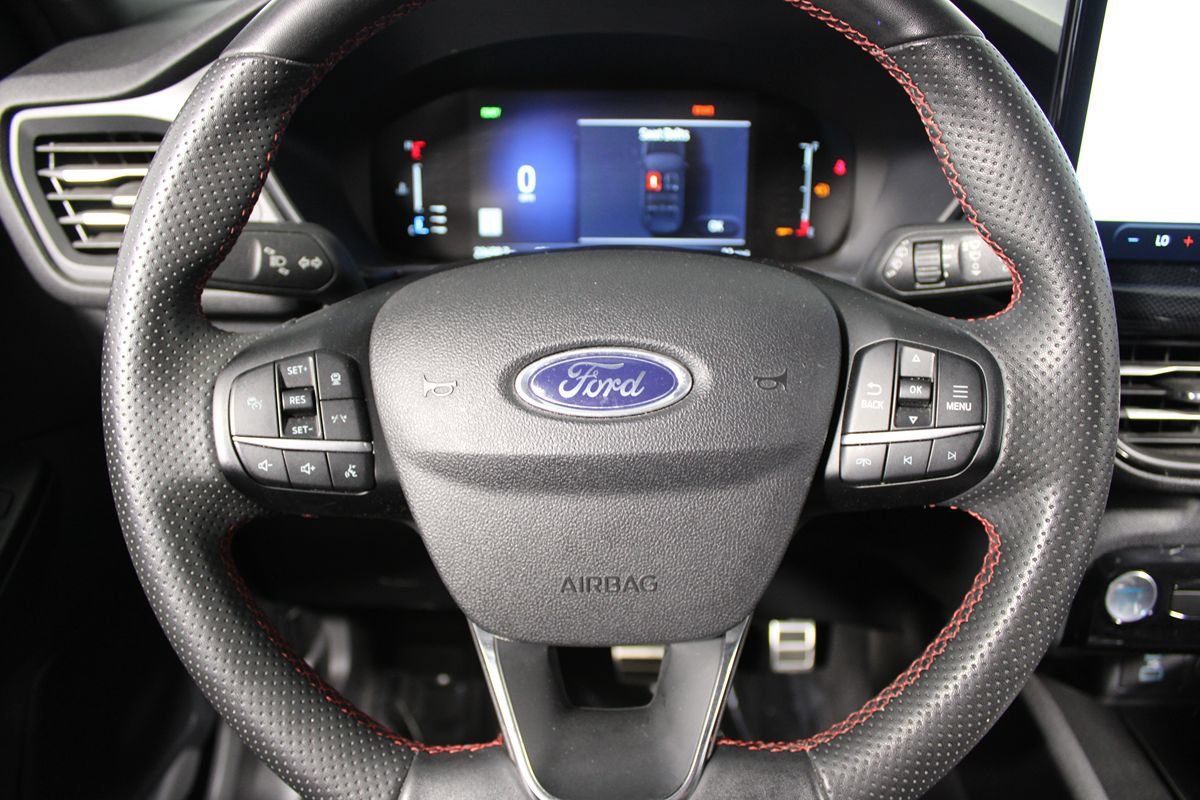 Used 2023 Ford Escape ST-Line w/ Equipment Group 301A FWD image 15