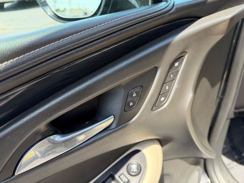 Used 2017 Buick Envision Essence FWD image 31