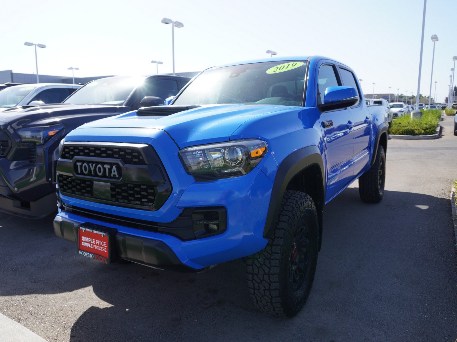 Used 2019 Toyota Tacoma TRD Pro AWD/4WD image 5
