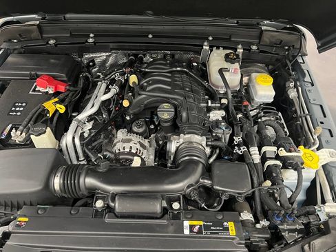 Certified 2024 Jeep Wrangler Unlimited Sport AWD/4WD image 23