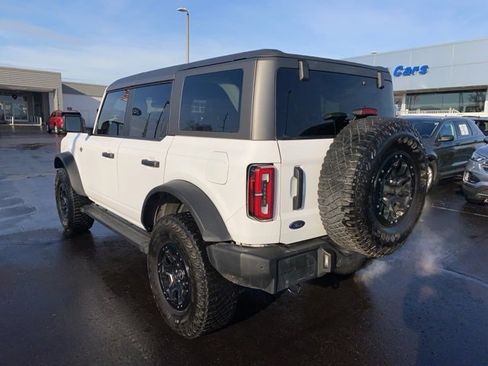 Used 2023 Ford Bronco Wildtrak image 7