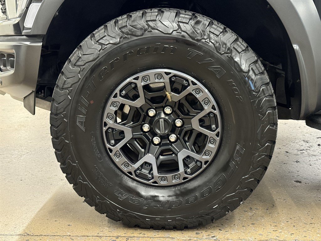 Used 2023 Ford F150 Raptor w/ Raptor 37 Performance Package AWD/4WD image 6