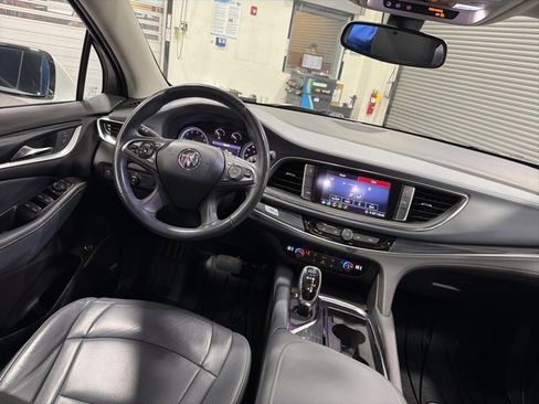 Used 2021 Buick Enclave Essence w/ Sound and Sites Package image 26