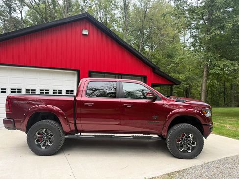 Used 2020 RAM 1500 Big Horn AWD/4WD image 2