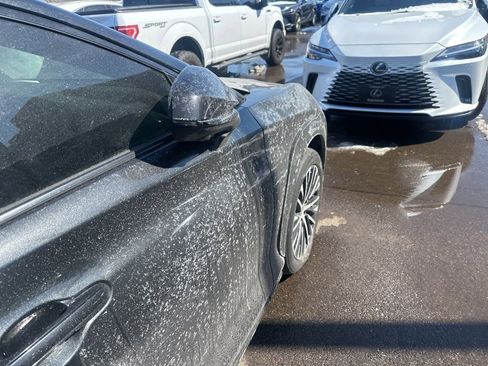 Used 2023 Lexus RZ 450e Premium w/ Technology Package image 16