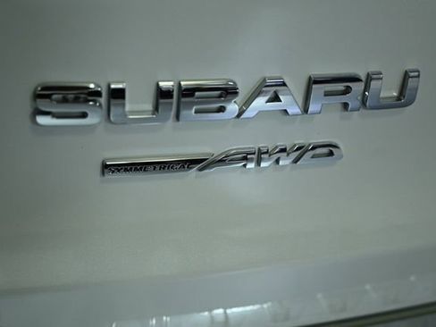 Certified 2025 Subaru Ascent Limited w/ Popular Package #1 image 12