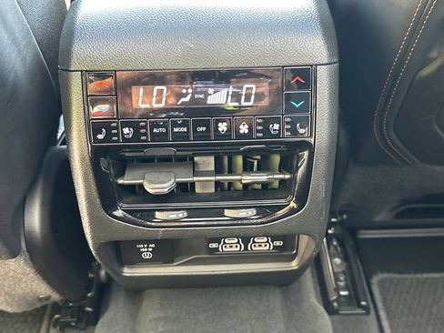 Certified 2024 Jeep Grand Cherokee L Summit AWD/4WD image 20