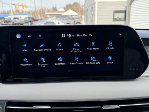 Used 2024 Hyundai Palisade Calligraphy image 9