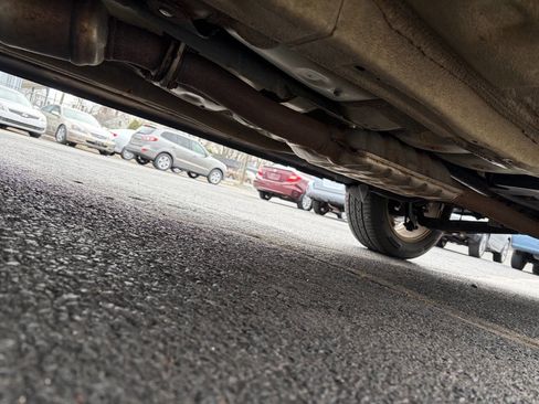 Used 2010 Subaru Outback 2.5i Premium image 18