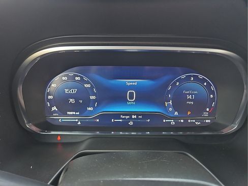 Used 2024 Chevrolet Tahoe LT RWD image 18