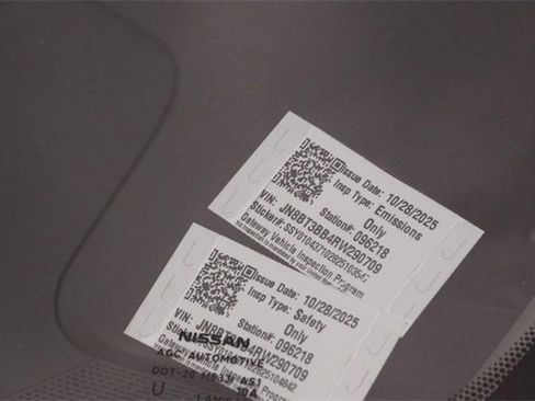 Certified 2024 Nissan Rogue SV image 30