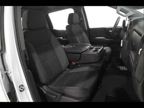 Used 2024 GMC Sierra 1500 Pro w/ Pro Value Package AWD/4WD image 17