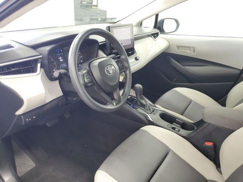 Used 2024 Toyota Corolla LE FWD image 16
