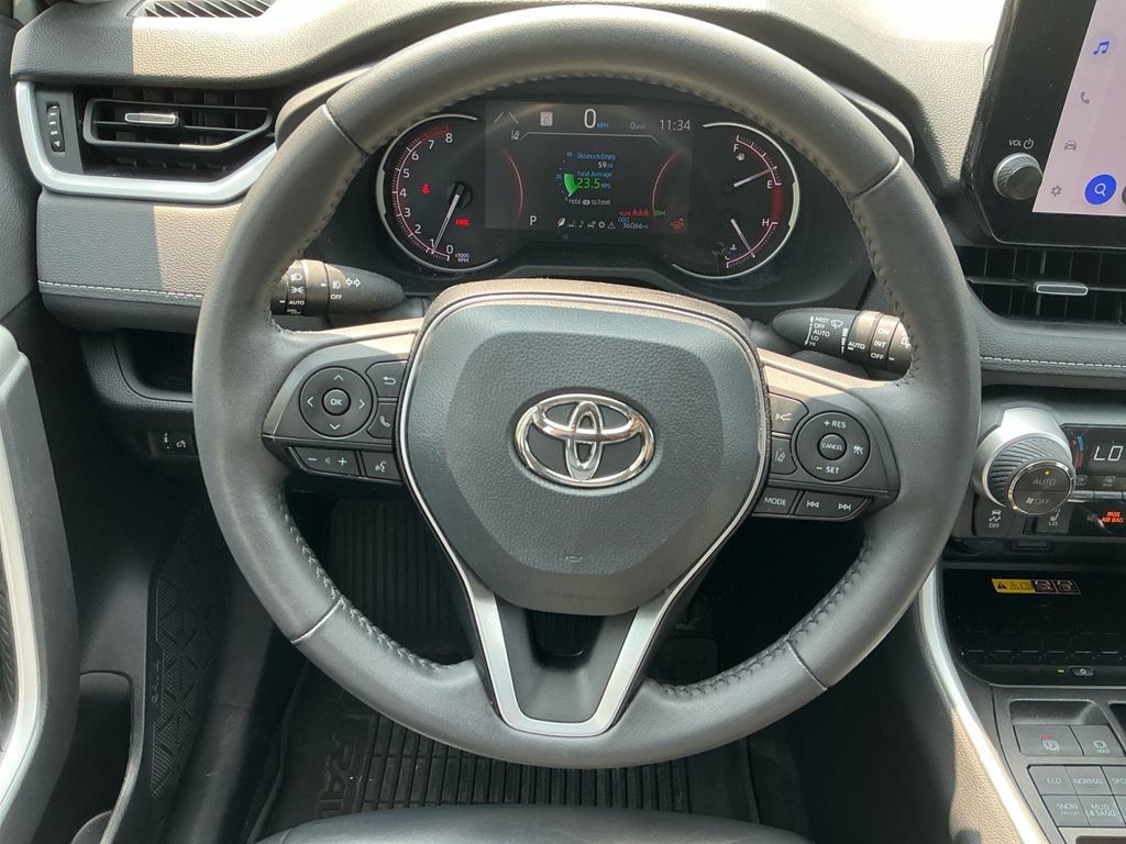 Used 2023 Toyota RAV4 XLE Premium AWD/4WD image 19