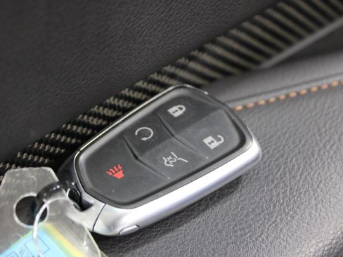 Certified 2023 Cadillac XT4 Sport image 39