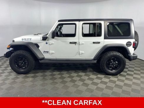 Used 2024 Jeep Wrangler Unlimited AWD/4WD image 5